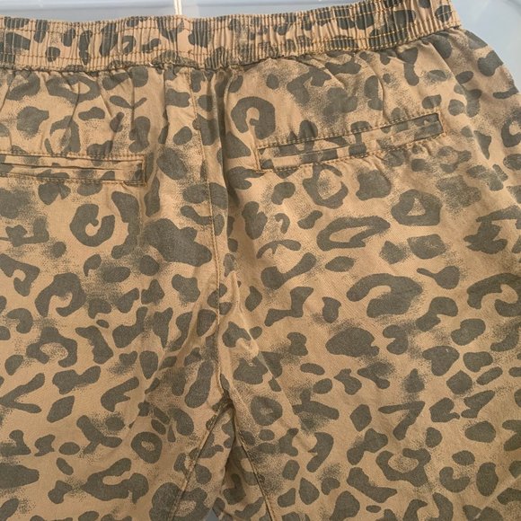 Vintage Havana Distressed Leopard Cargo Pants - Picture 5 of 7